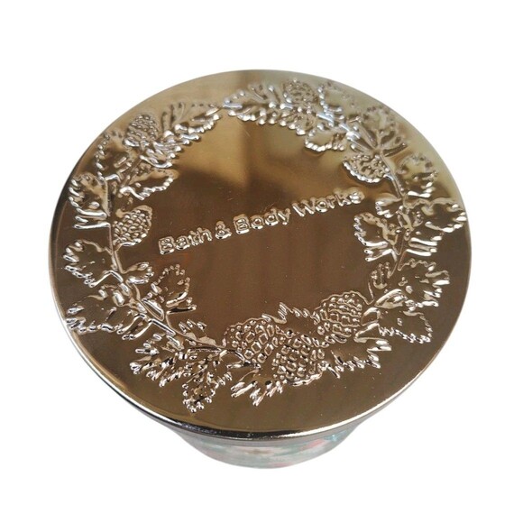 Bath & Body Works THE PERFECT CHRISTMAS 3 Wick Jar Candle 14.5 oz - Picture 3 of 5